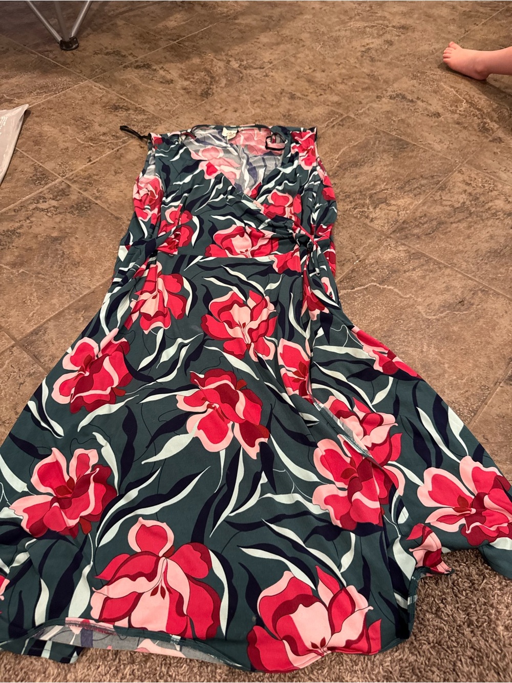 🥞Floral Wrap Dress in green and Pink